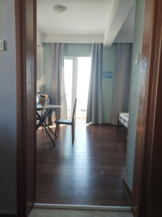 Beachfront Apartment Ретимно Екстериор снимка